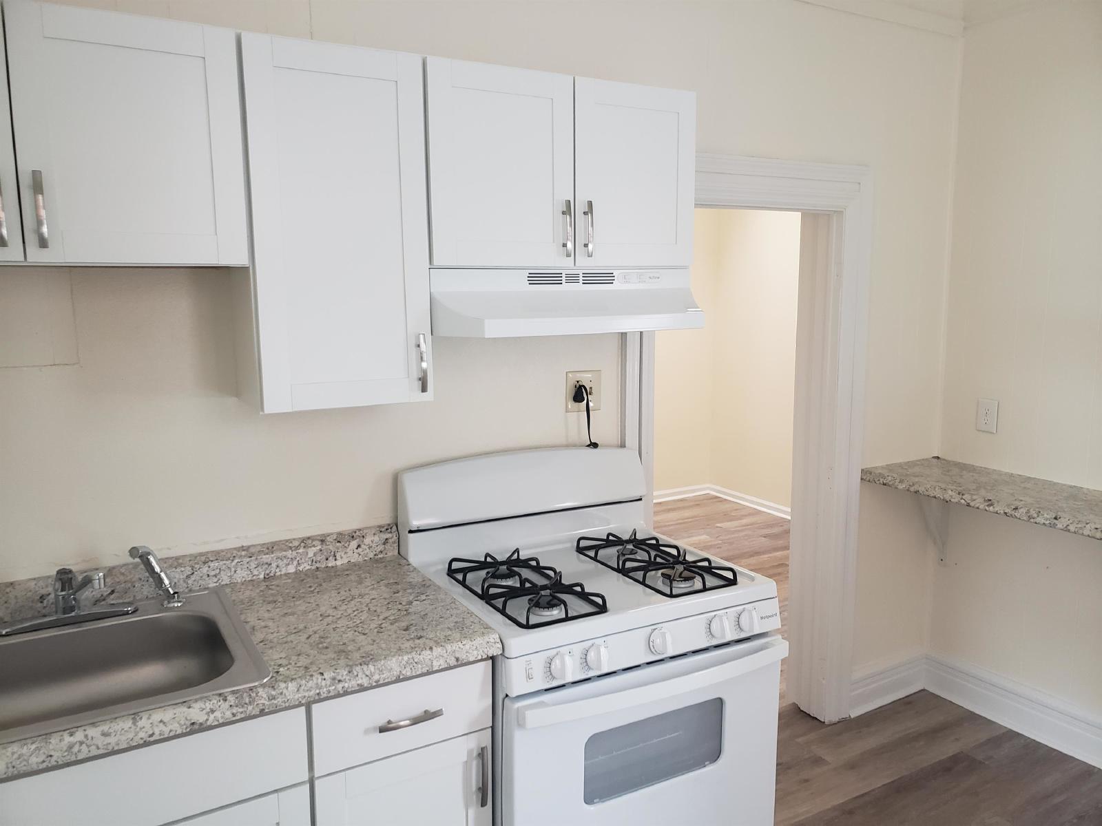 218 Main Street - 2 property image