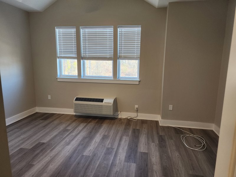 5 Ultra Way - B-8 property image