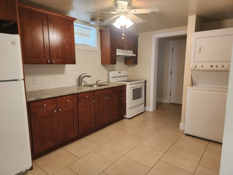 157 North Clinton Street - A property image