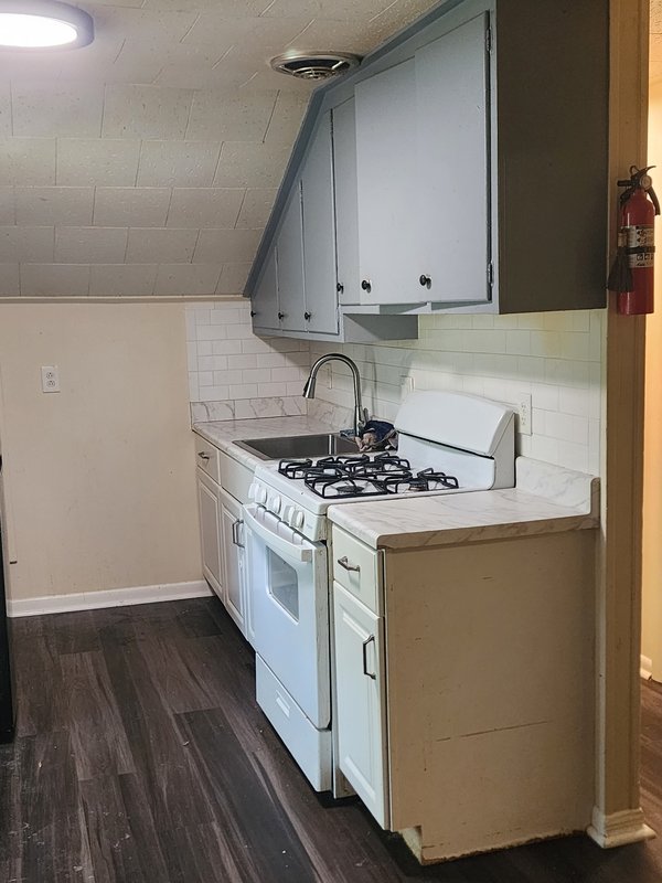 69 Glenwood Avenue - 3 property image